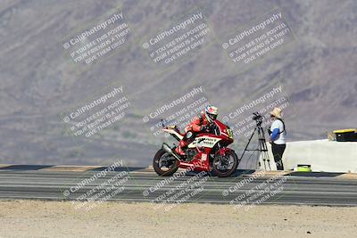 media/Dec-07-2025-CVMA (Sun) [[3e7d2de5dc]]/Race 9-Formula UL Shootout/